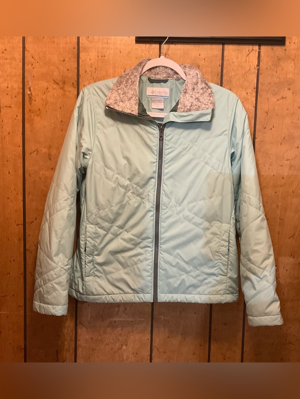 Columbia Women's Mint Green Quilted Jacket with Sherpa Collar